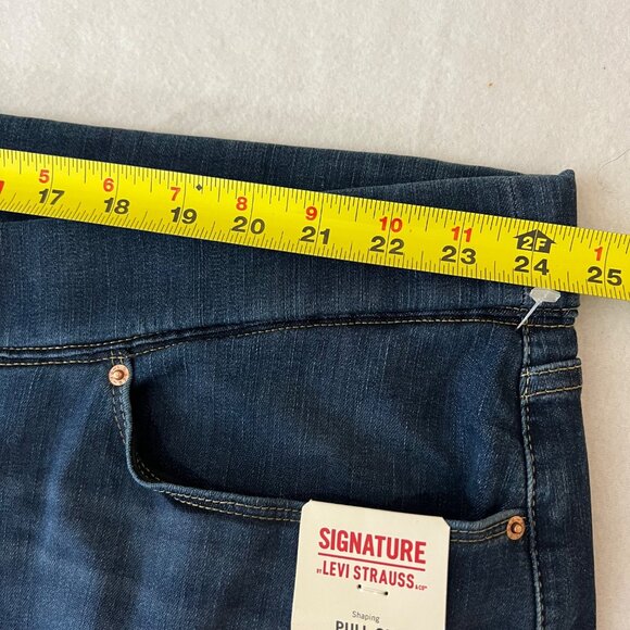 Signature Levi Strauss Women Blue Pull-On Super Skinny Jeans Sz 28L Stretch NWT - Picture 8 of 11